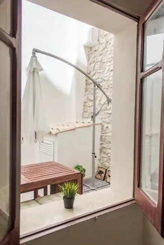 Downtown Selinus Bright With Courtyard 아파트 마리넬라